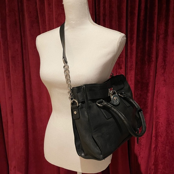 Micheal Kors shoulder bag - Picture 9 of 9